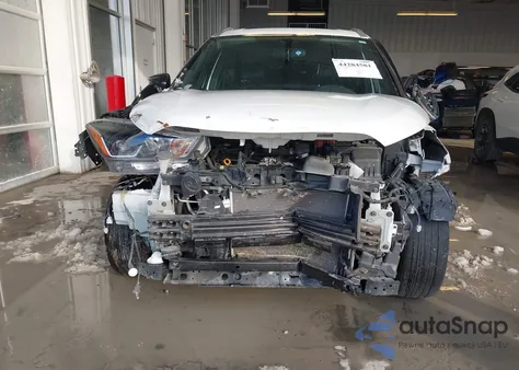 2019 Nissan Kicks Sr z USA, uszkodzony, nr VIN 3N1CP5CU9KL493318